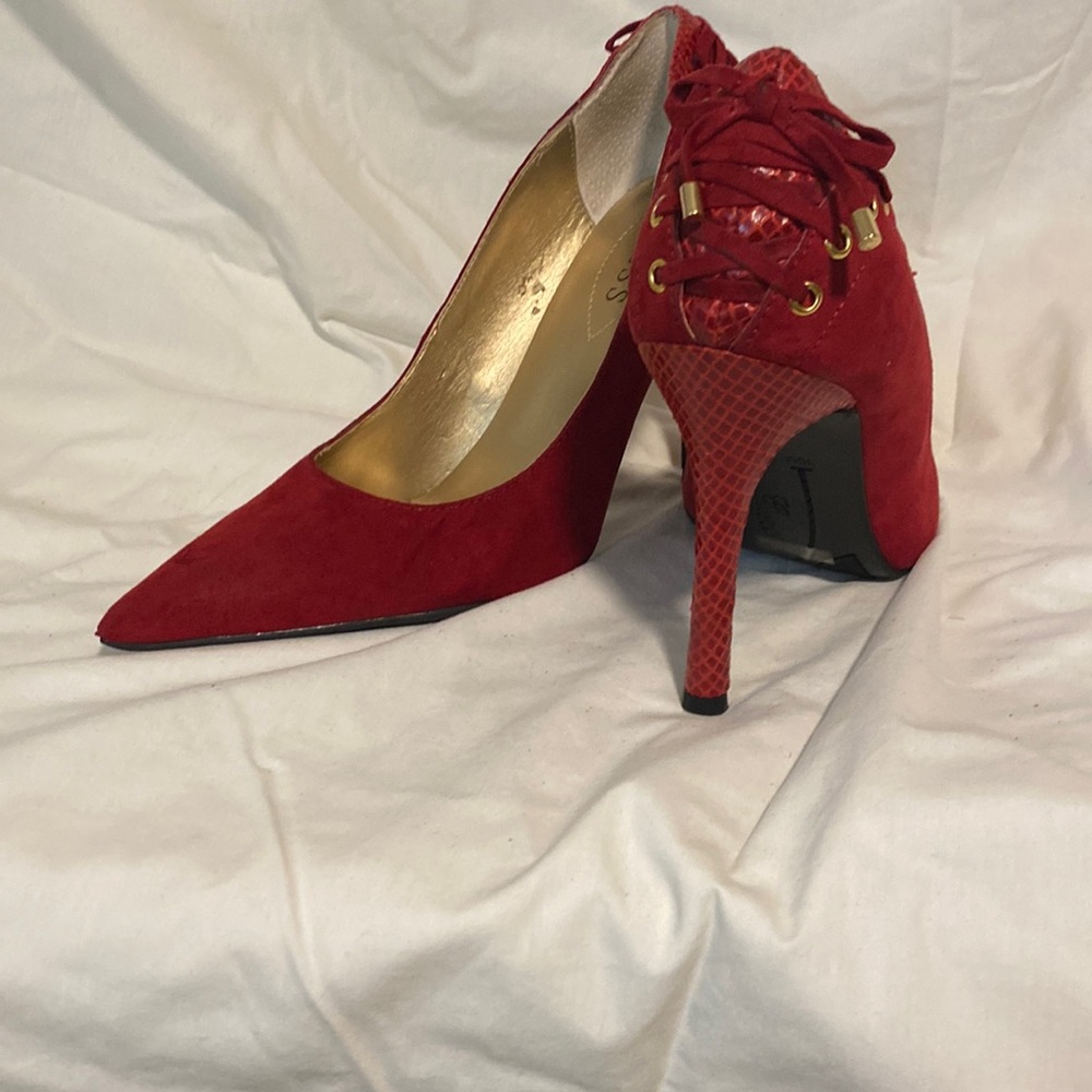 Womens heels